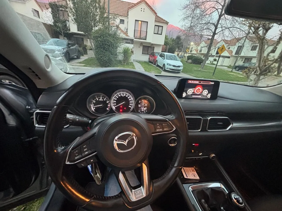 MAZDA CX-5  año 2020