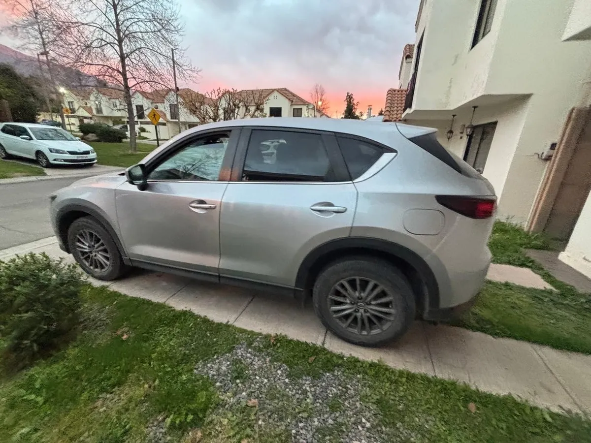 MAZDA CX-5  año 2020