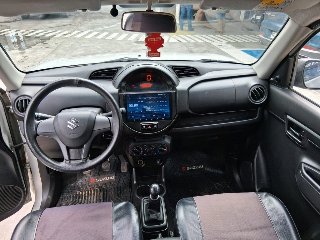 Suzuki S-Presso 1.0 Glx 4x2 Mt 5p año 2021
