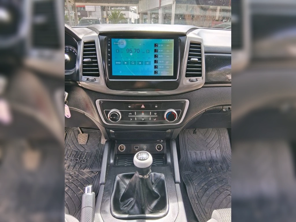 Ssangyong Grand Musso 2.2 Grand Lx Td Diesel 2wd Mt6 4p año 2022