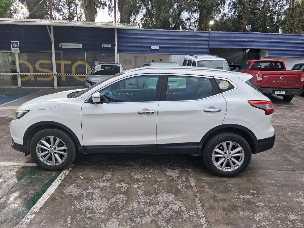 Nissan Qashqai Advance 2.0 año 2017