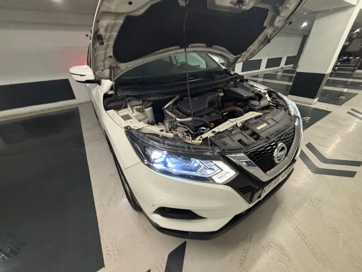 NISSAN QASHQAI  año 2018