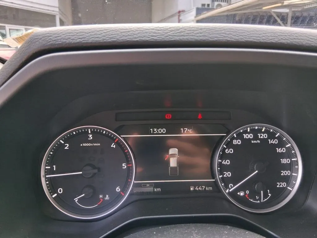 Mitsubishi L200 2.4 Katana Crt Diesel Dob. Cab. 4x4 Mt 4p año 2024