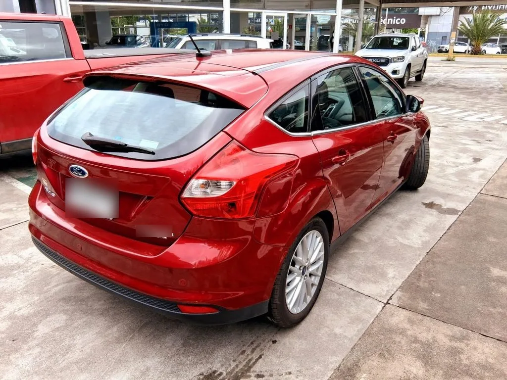 Ford Focus New Titanium 2.0 Aut año 2015
