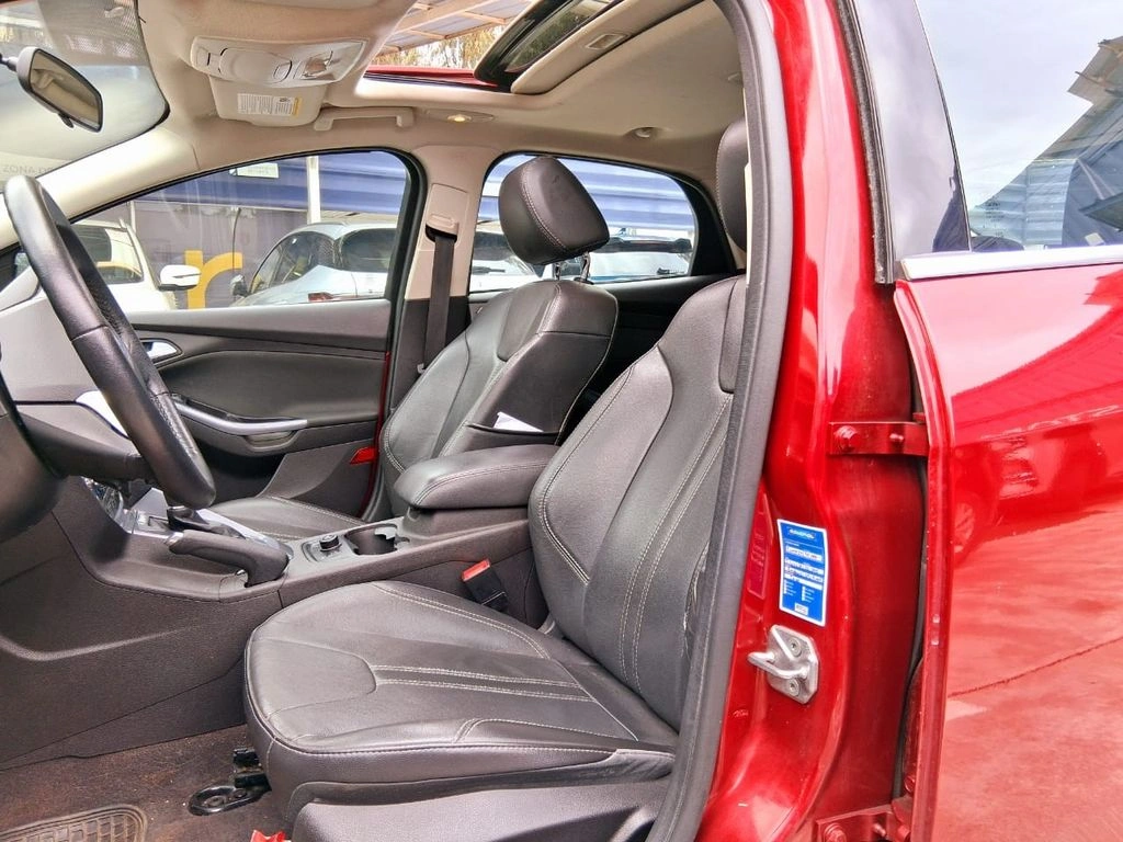 Ford Focus New Titanium 2.0 Aut año 2015