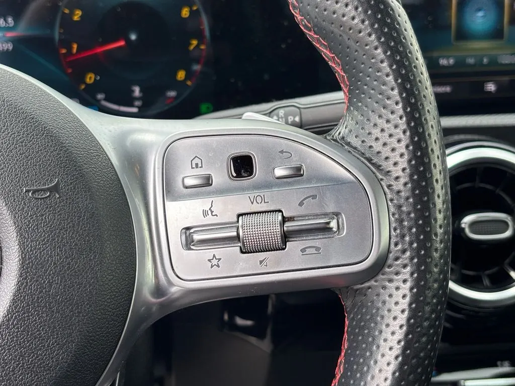Mercedes-Benz A 200 1.5 Turbo año 2022