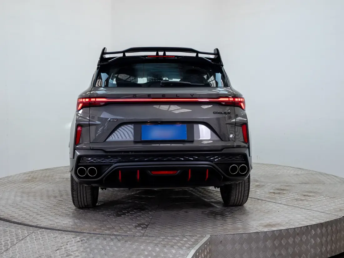 Geely Coolray 1.5 Sport 7dct At año 2025