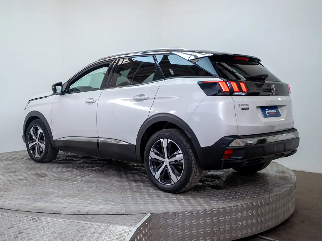 Peugeot 3008 1.5 Allure Pack Bluehdi 130 At Diesel año 2023