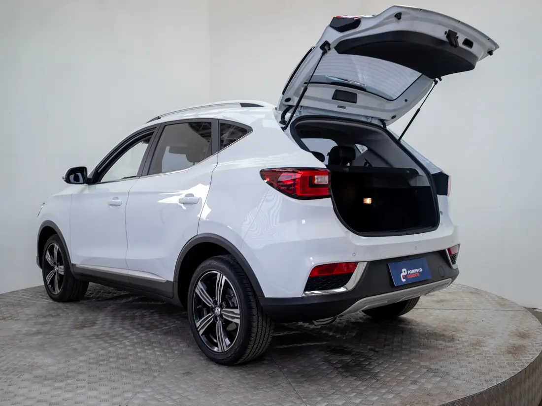 MG Zs 1.5 Com At año 2024
