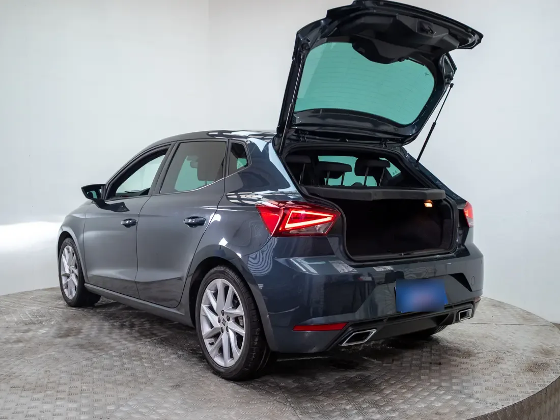 Seat Ibiza 1.6 Style At año 2023
