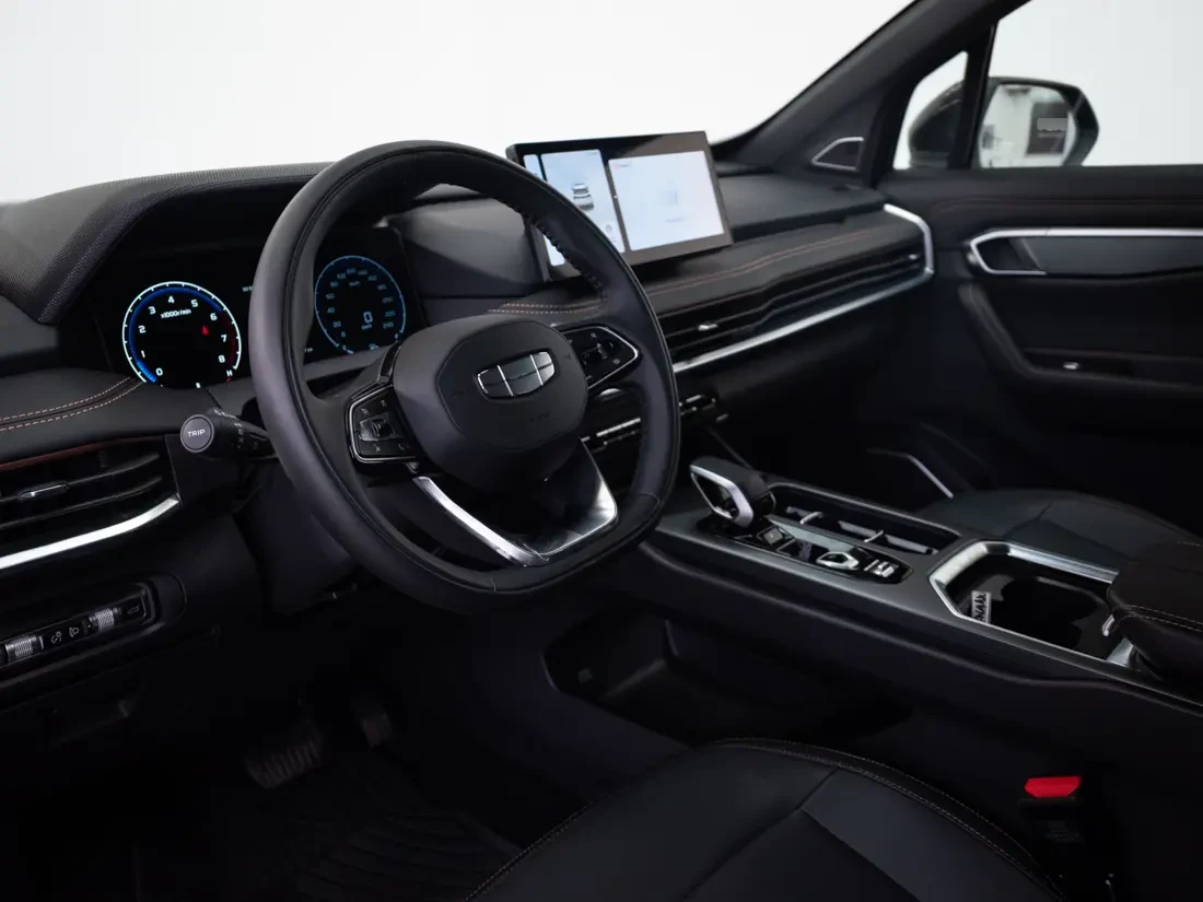 Geely Okavango Okavango Exclusive Gk 2.0 T 7dct año 2026