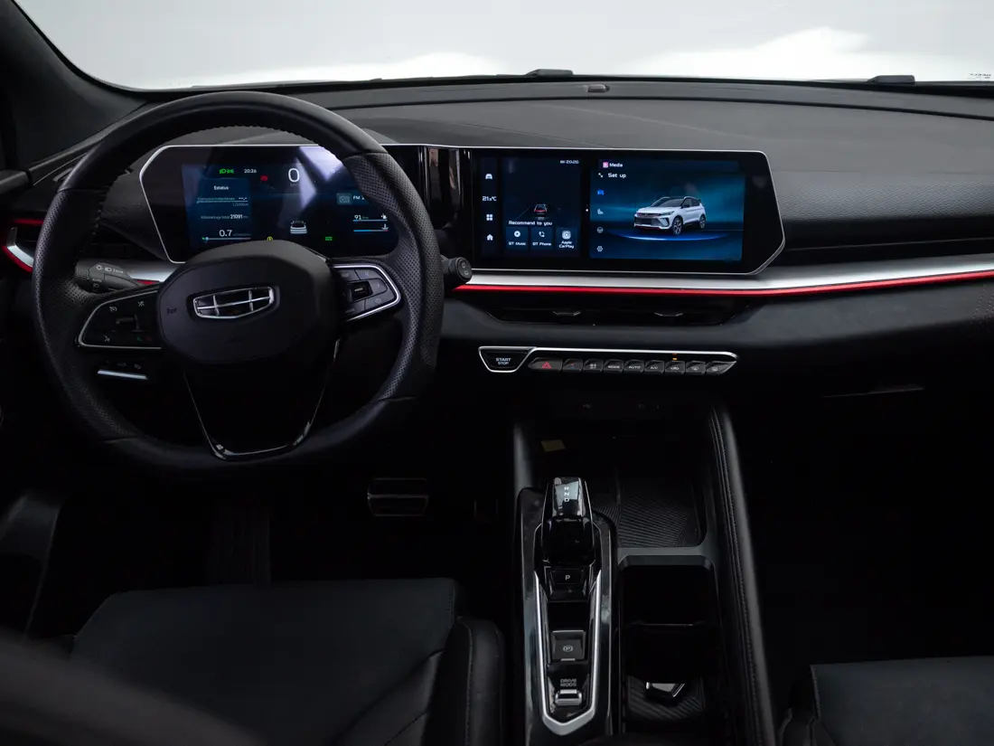 Geely Coolray 1.5 Sport 7dct At año 2025