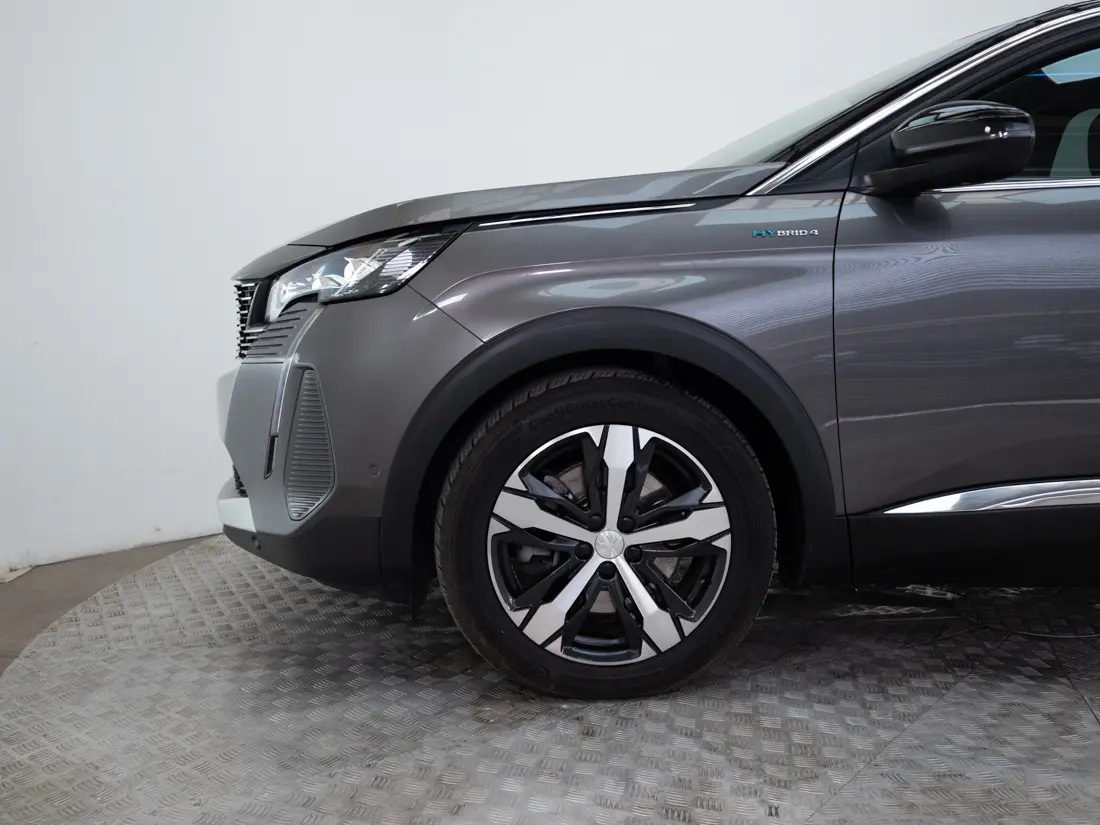 Peugeot 3008 3008 Hybrid 300 4x4 1.6 Aut año 2023