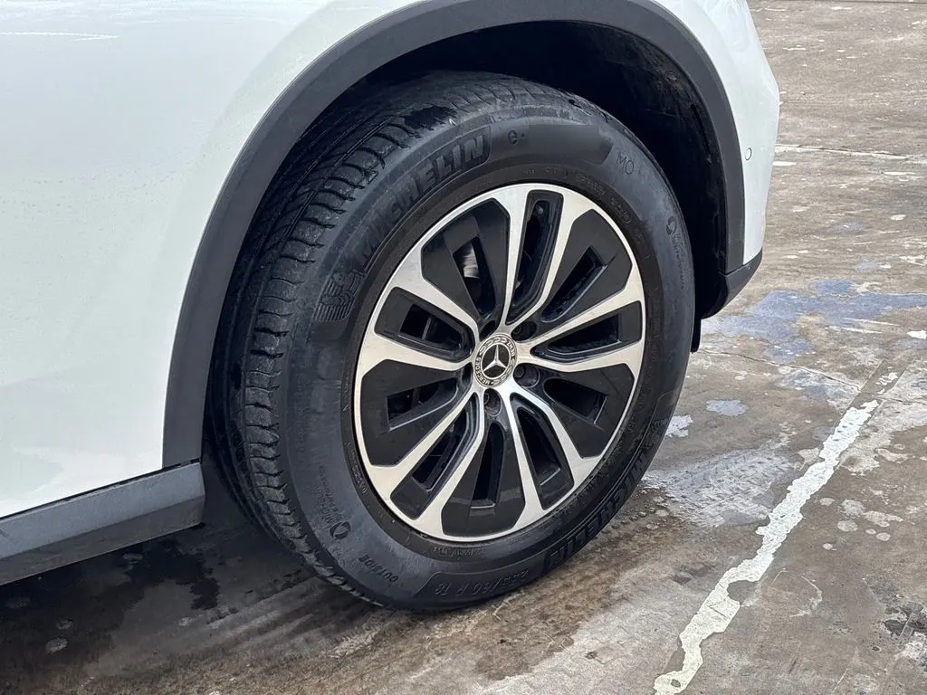 Mercedes-Benz Glc 220 D 4matic 2.0 año 2024