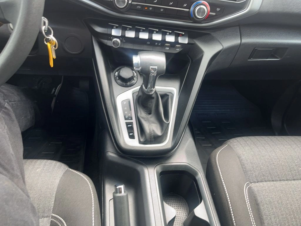 Peugeot Landtrek 2.2 Bluehdi Active 4x4 At año 2024