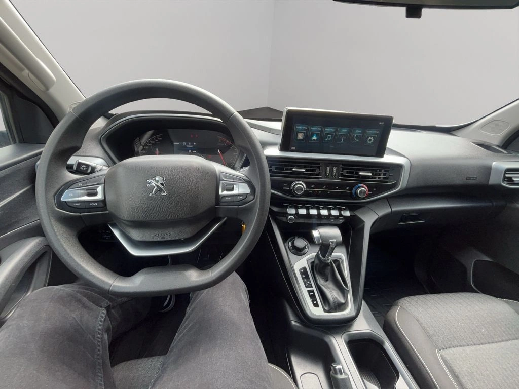 Peugeot Landtrek 2.2 Bluehdi Active 4x4 At año 2024