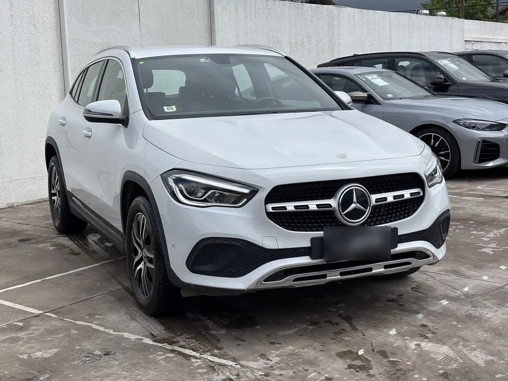 Mercedes-Benz Gla 200 Aut año 2023