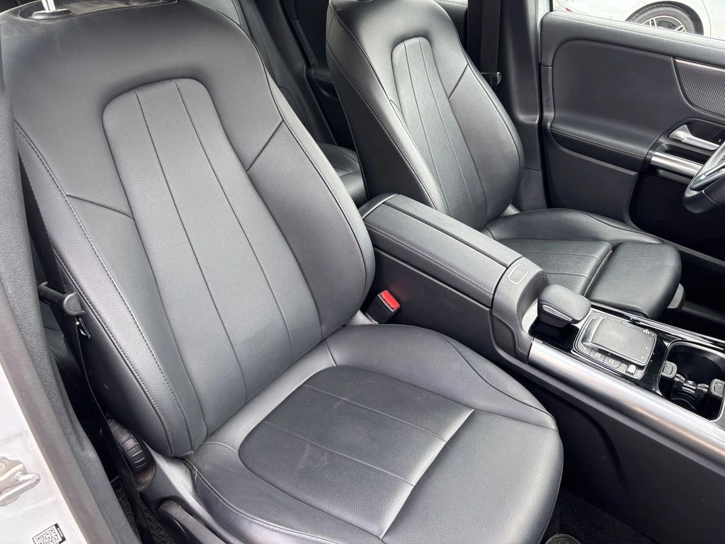 Mercedes-Benz Gla 200 Aut año 2023