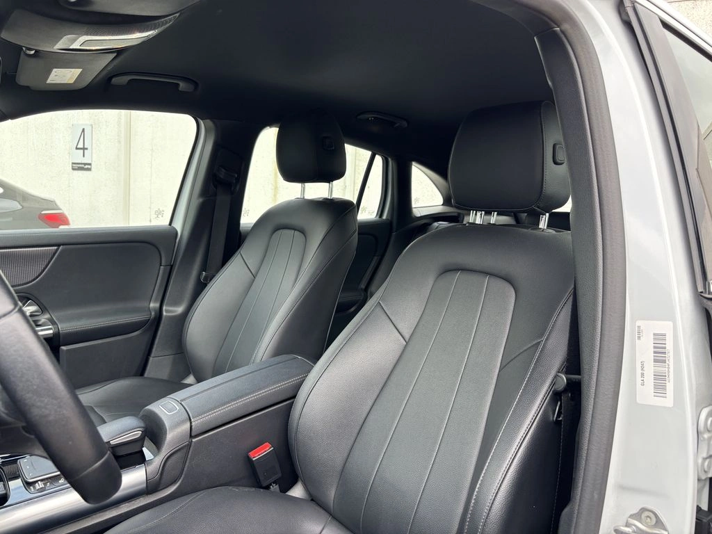 Mercedes-Benz Gla 200 Aut año 2023