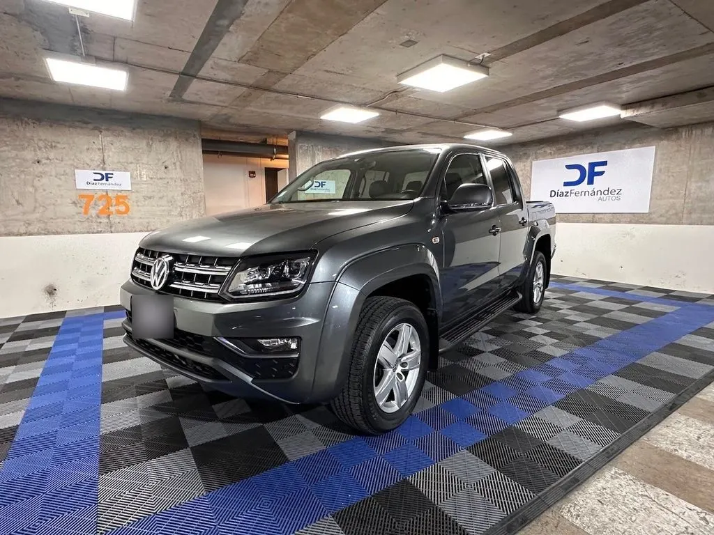 Volkswagen Amarok 2.0 Trendline 4motion Diesel Dob. Cab. 4wd At 4p año 2021