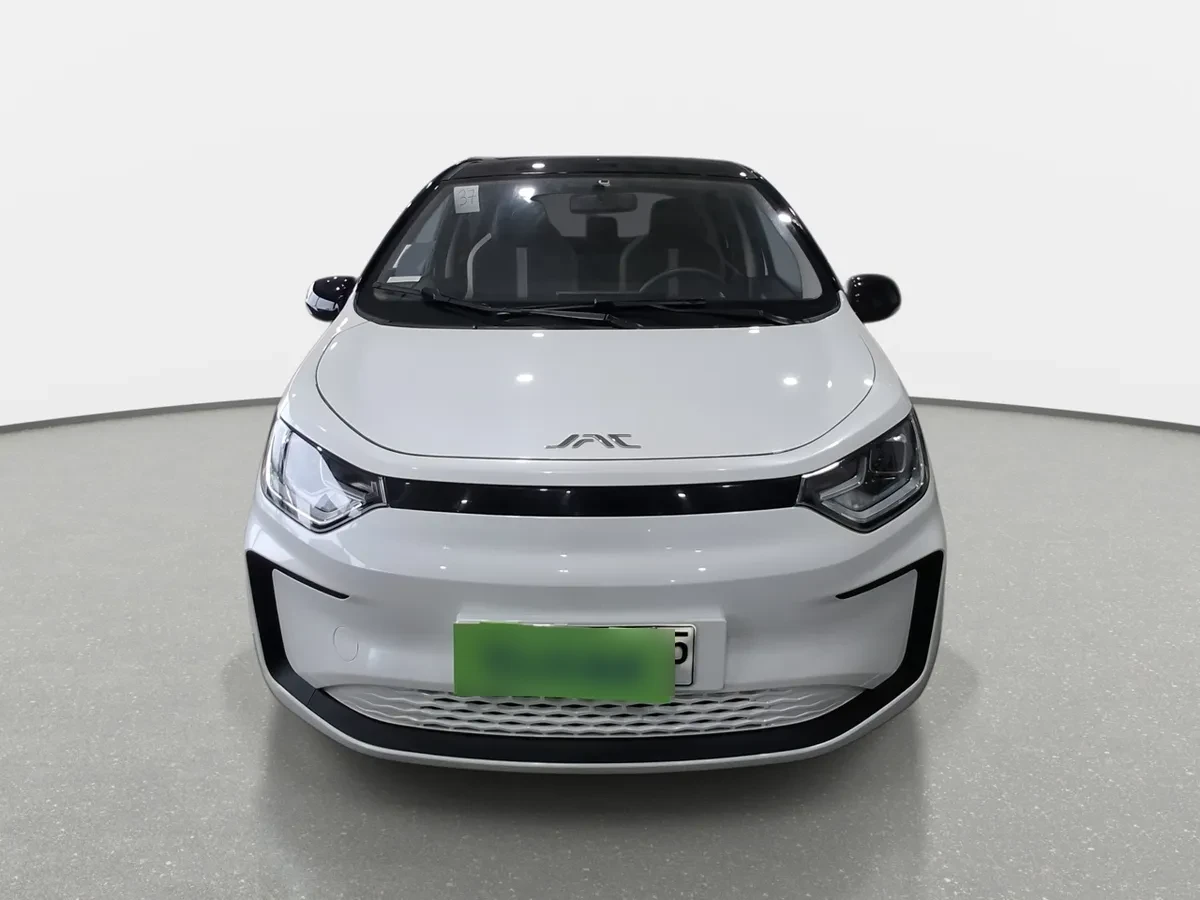 JAC E-Js1 Electrico Luxury 4x2 At 5p año 2025