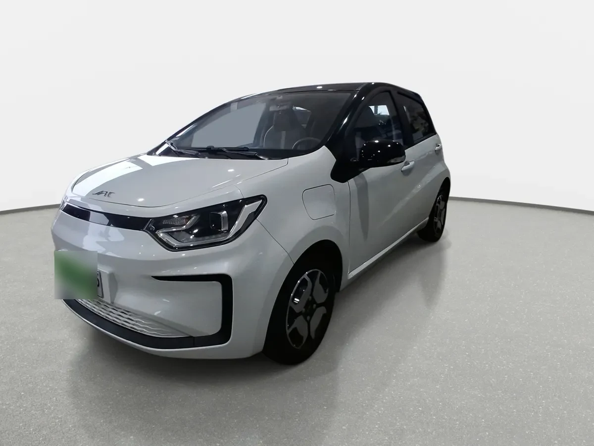 JAC E-Js1 Electrico Luxury 4x2 At 5p año 2025