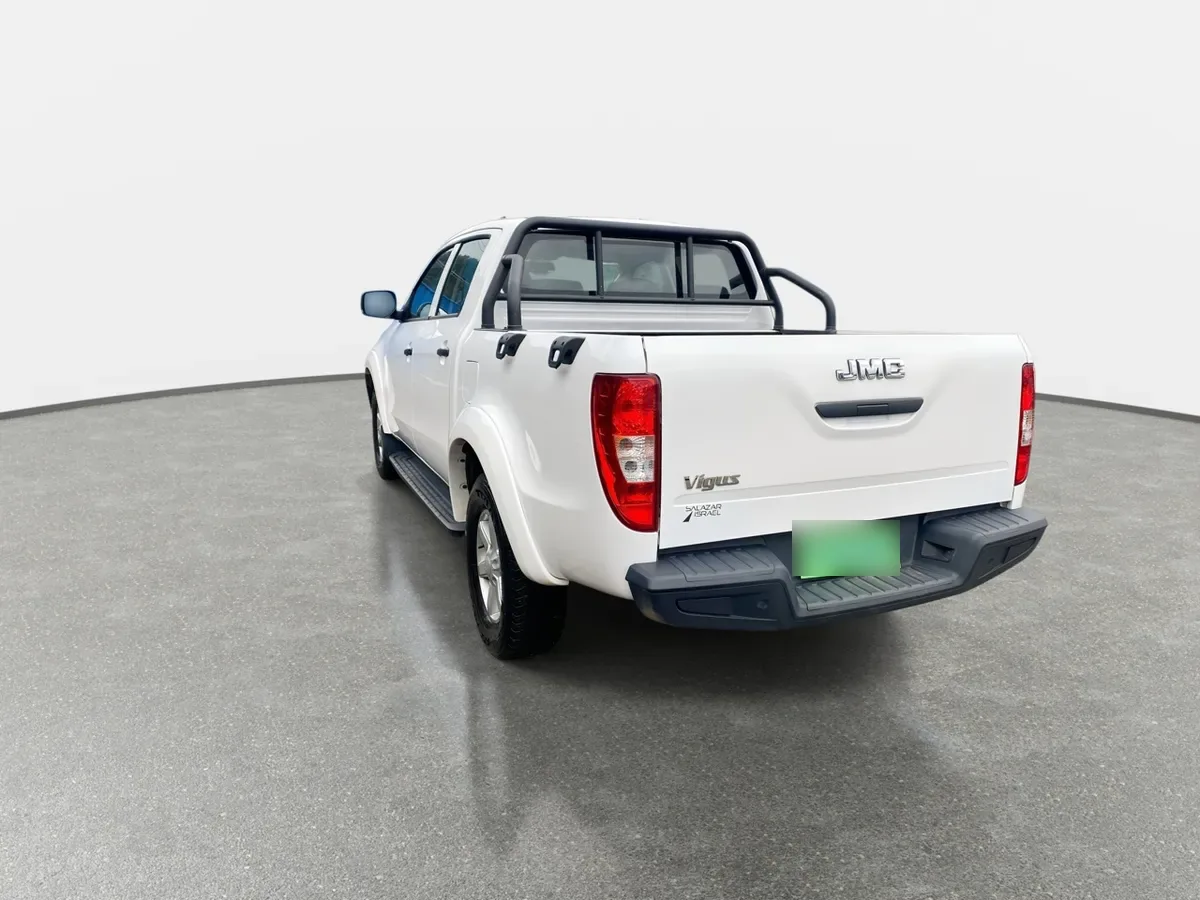 JMC Vigus 2.5 Work Diesel 4x2 Euro6c Mt 4p año 2025