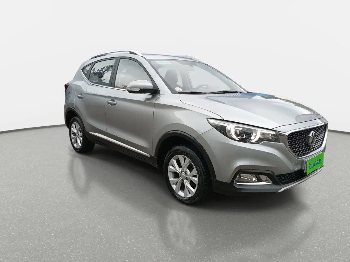 MG Mg Zs 1.5 Std Plus 2wd Mt 5p año 2025
