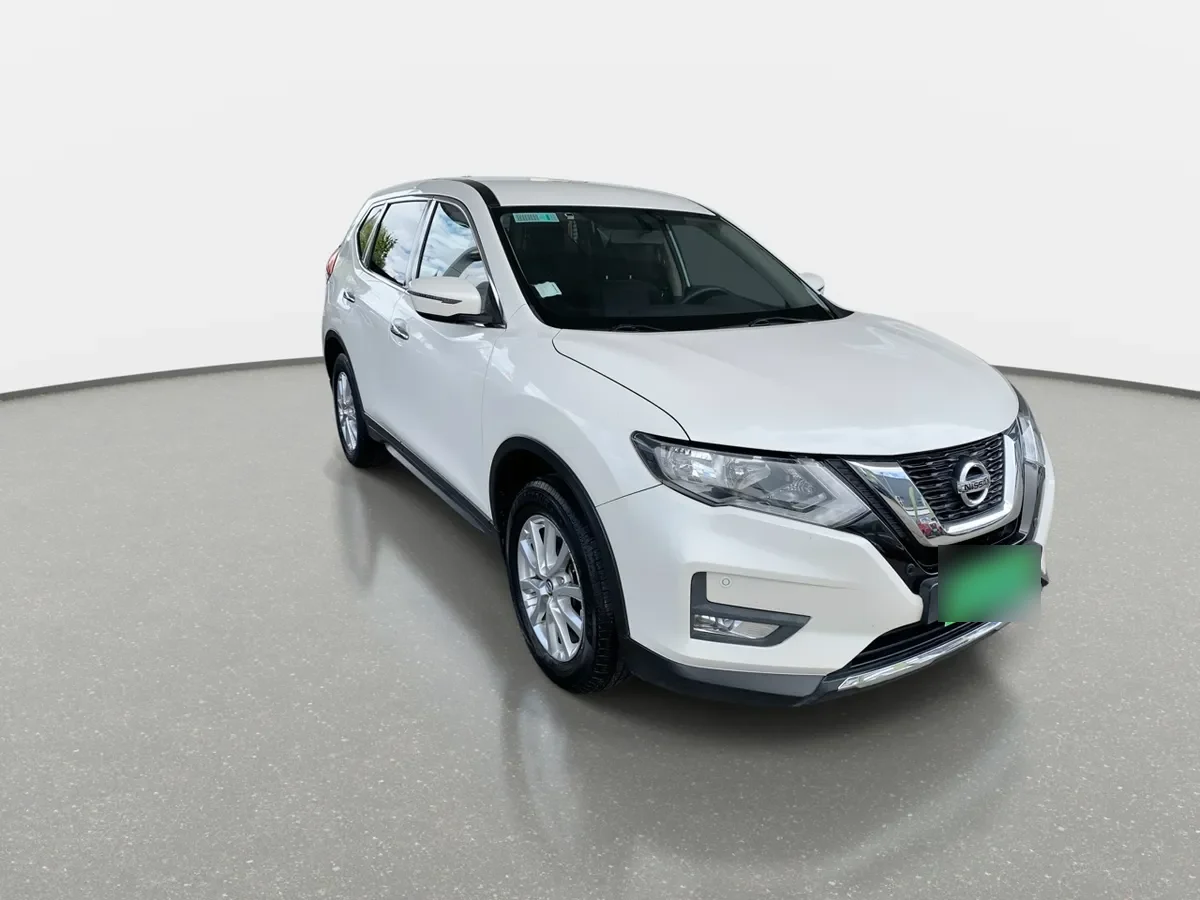 Nissan X-Trail 2.5 Sense Mc 4x2 Cvt At 5p año 2022