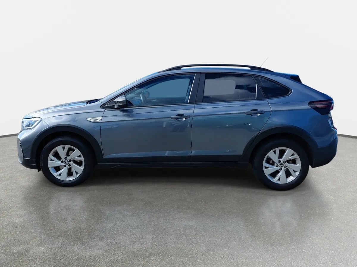 Volkswagen Nivus 1.0 Tsi Comfortline 4x2 At 5p año 2024