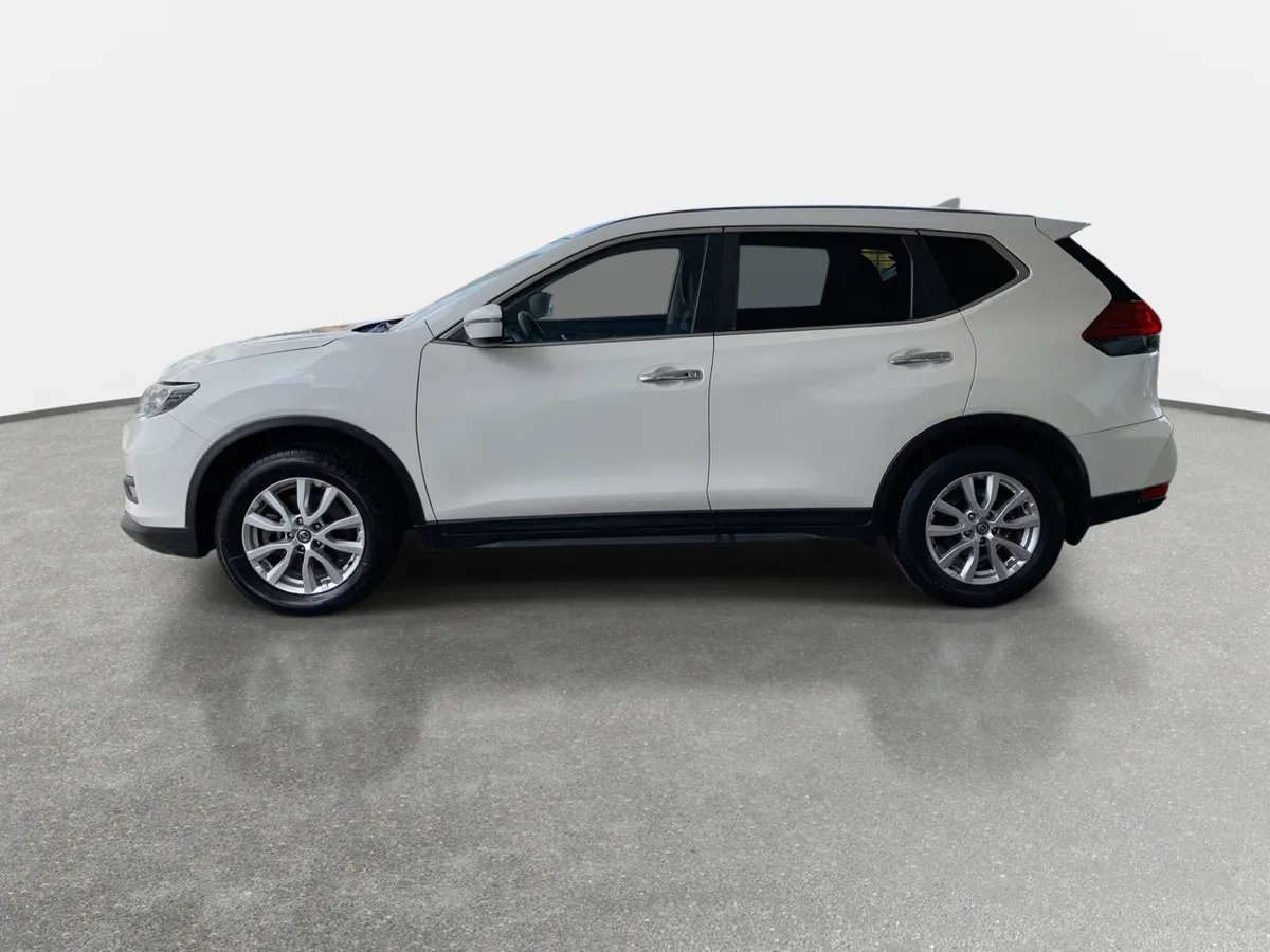 Nissan X-Trail 2.5 Sense Mc 4x2 Cvt At 5p año 2022