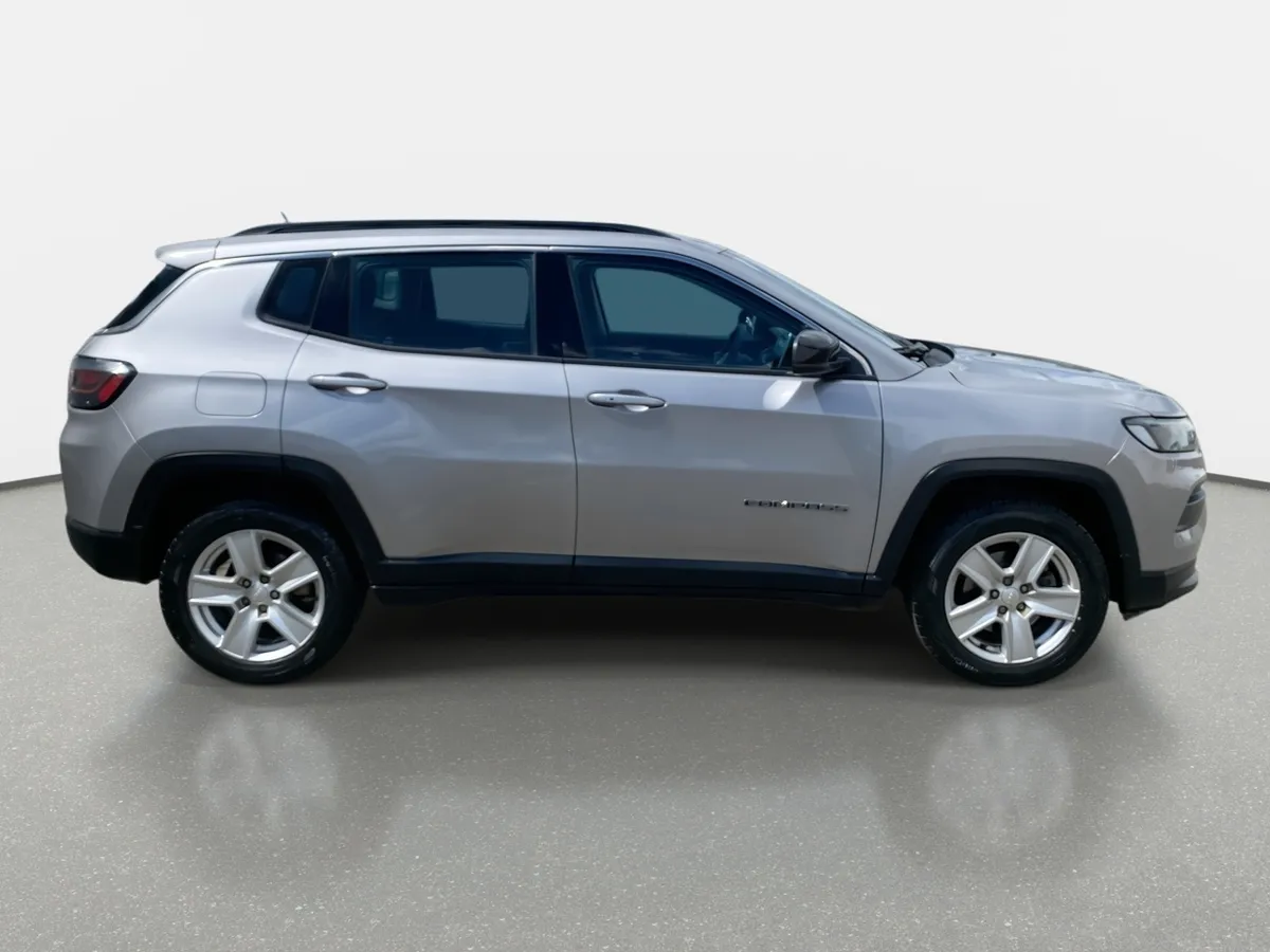 Jeep Compass 1.3 Sport 4x2 At 5p año 2024