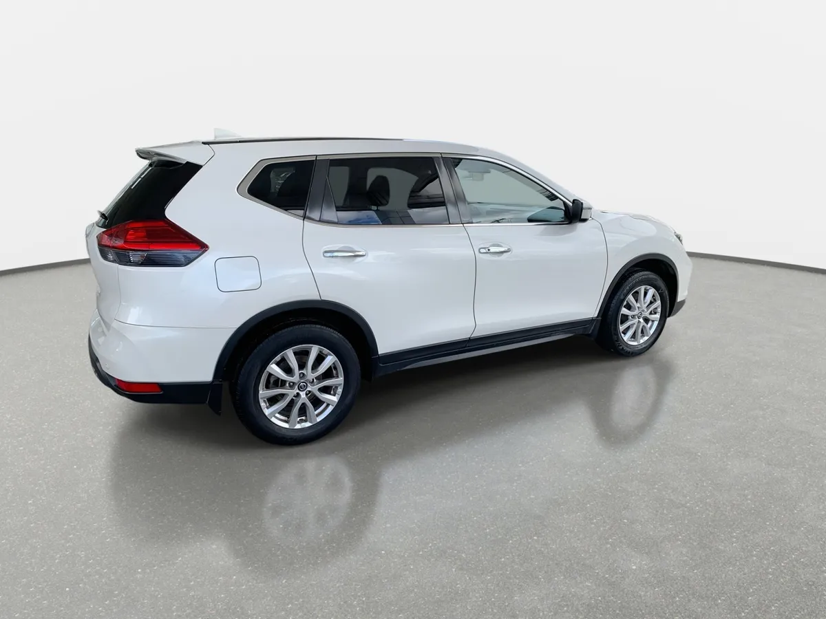 Nissan X-Trail 2.5 Sense Mc 4x2 Cvt At 5p año 2022