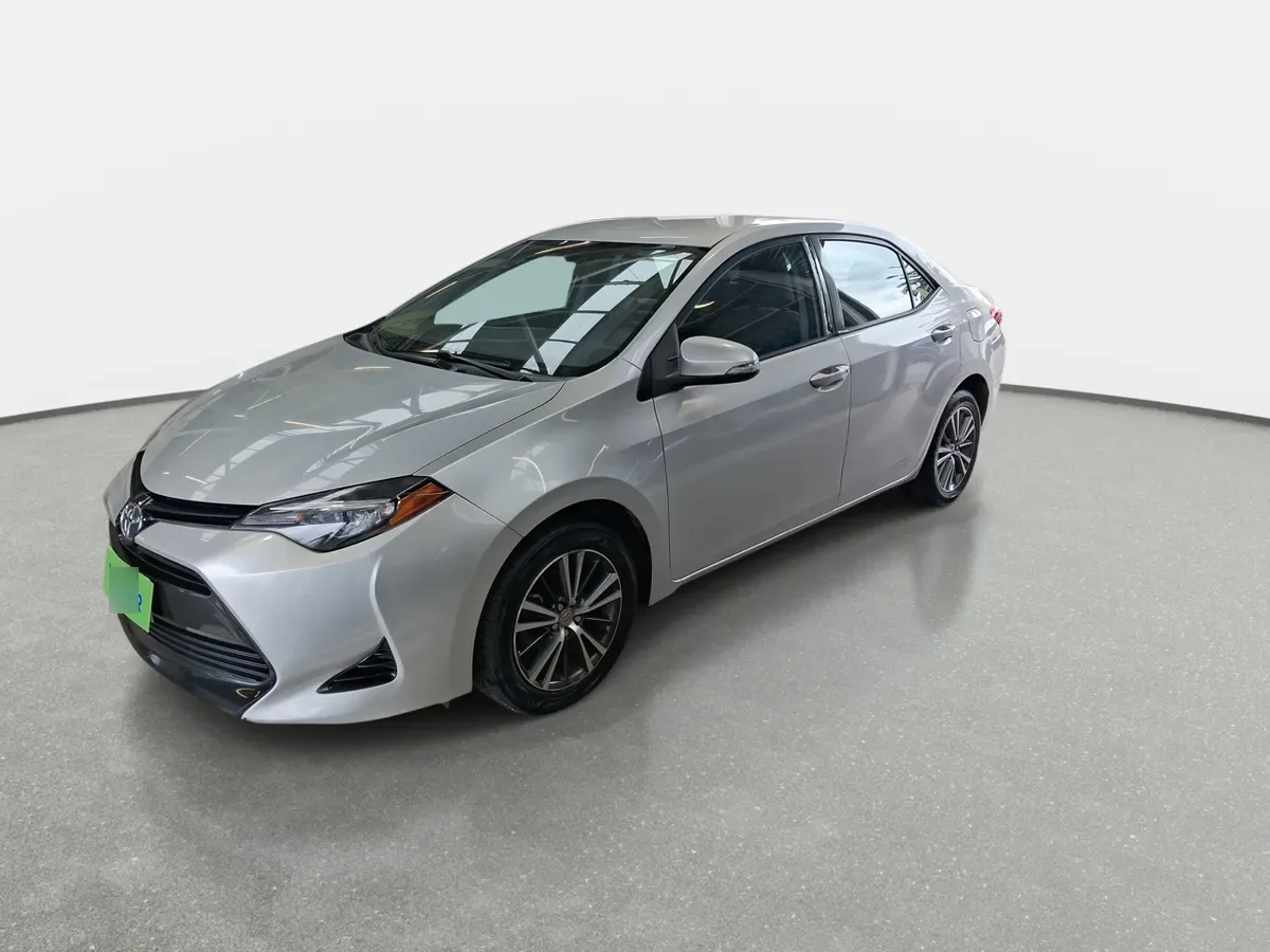 Toyota Corolla 1.8 Gl 4x2 Mt 4p año 2017