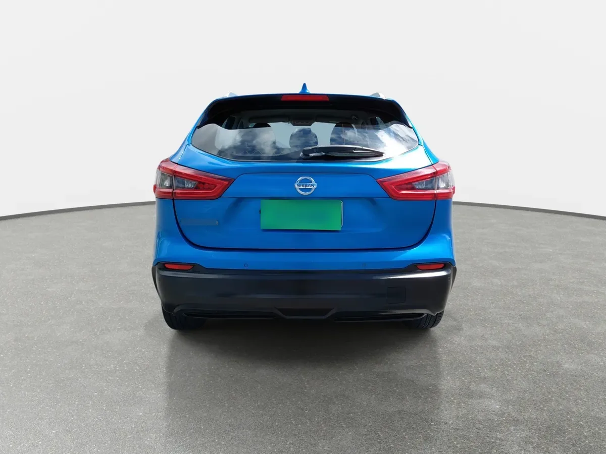 Nissan Qashqai 2.0 Advance 4x2 Mt 5p año 2020