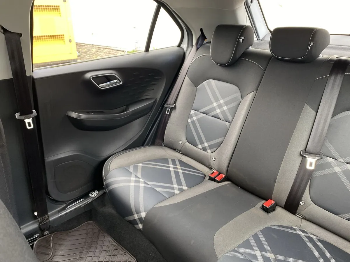 MG Mg 3 1.5 Std 4x2 Hb At 5p año 2022