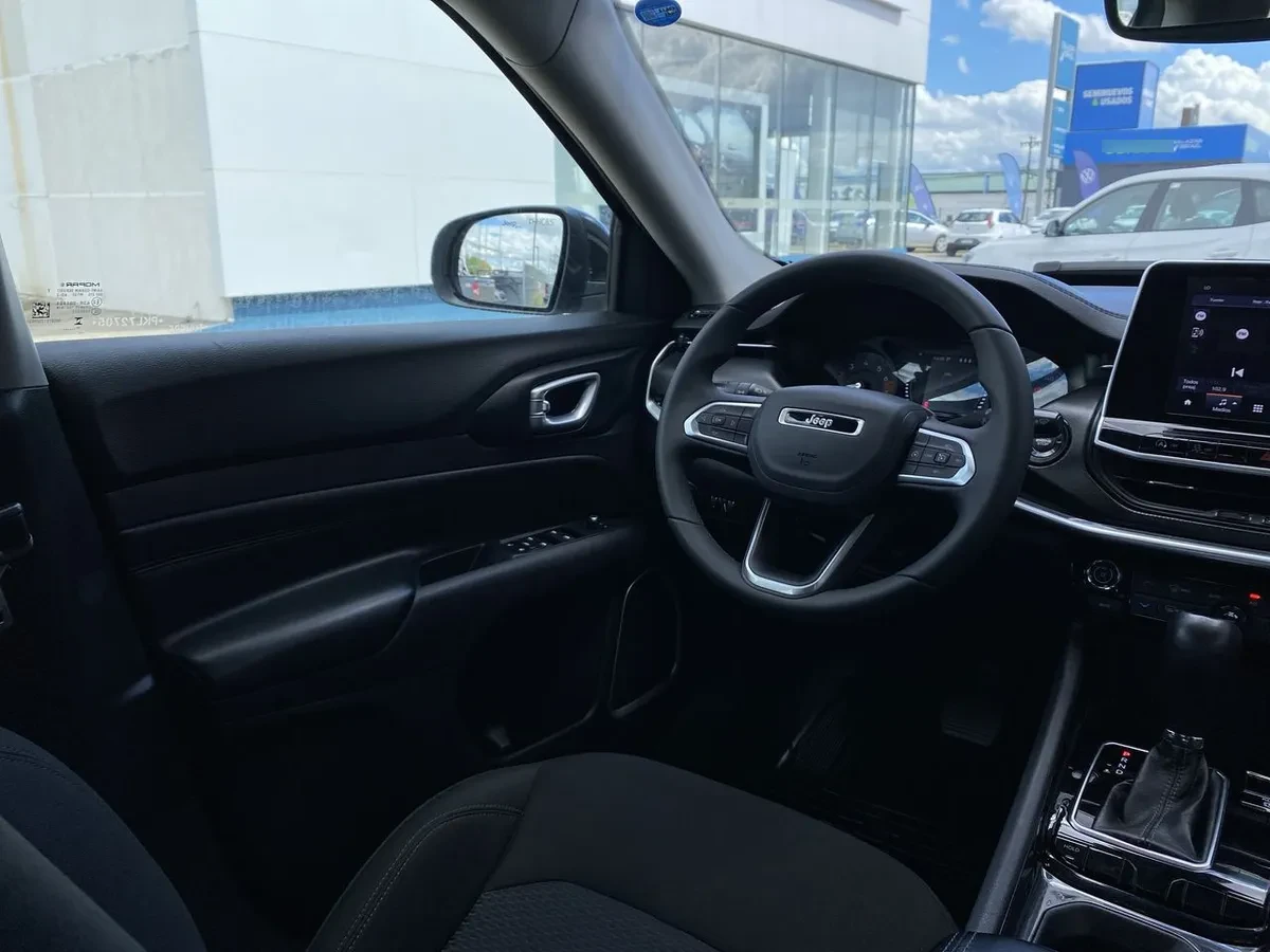 Jeep Compass 1.3 Sport 4x2 At 5p año 2024