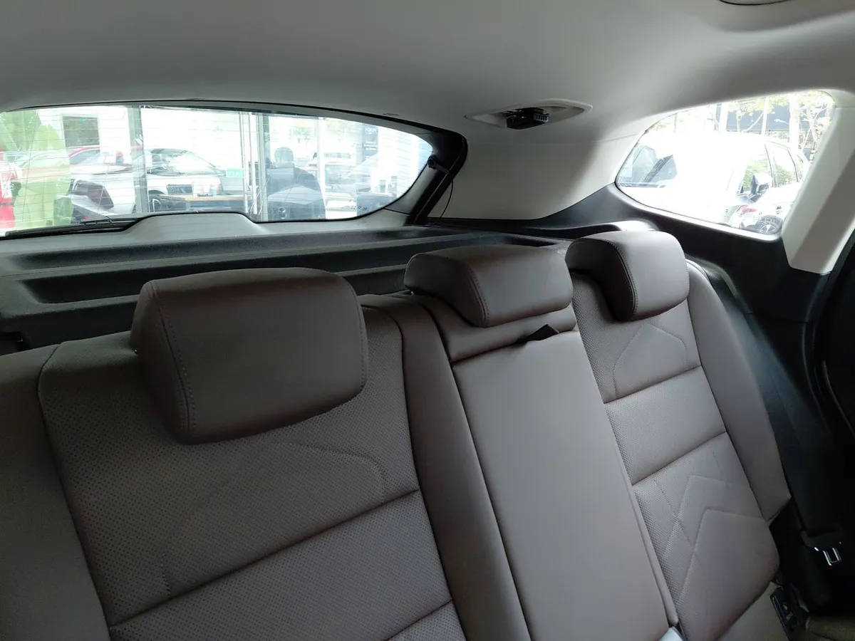 BMW X1 1.5t 18i Dynamic S-Drive 4x2 At 5p año 2025