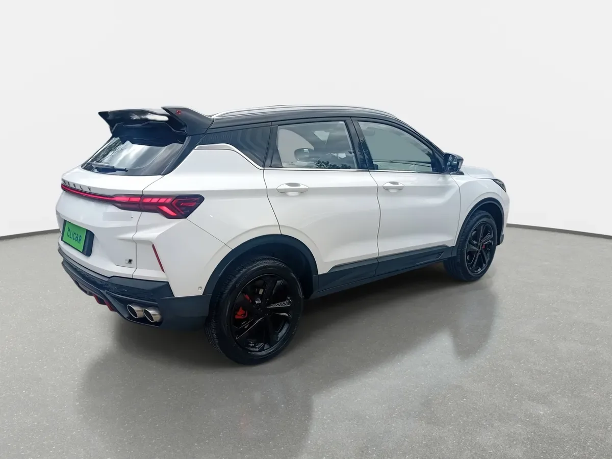 Geely Coolray 1.5 Gf Sport 4x2 At 5p año 2026