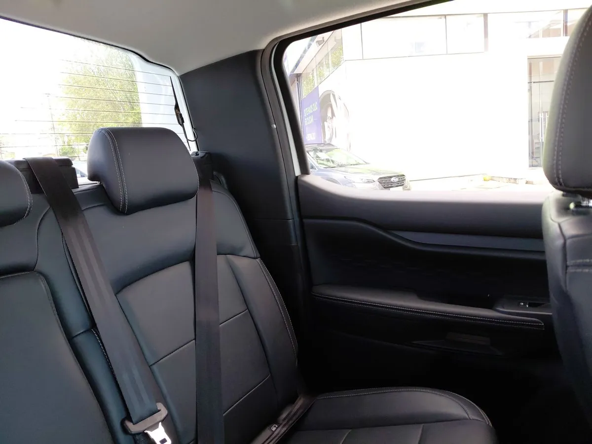 Ford Ranger 3.0 Ltd Diesel 4x4 Dob. Cab. At 4p año 2025