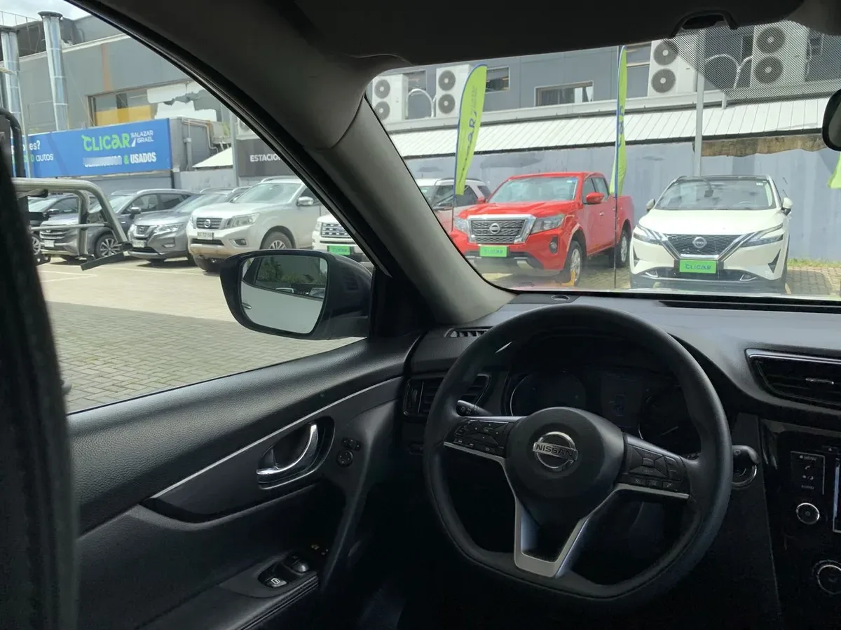 Nissan X-Trail 2.5 Sense Mc 4x2 Cvt At 5p año 2022