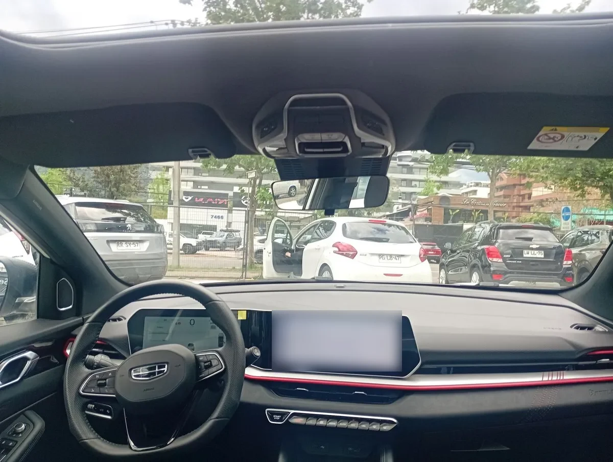 Geely Coolray 1.5 Gf Sport 4x2 At 5p año 2026