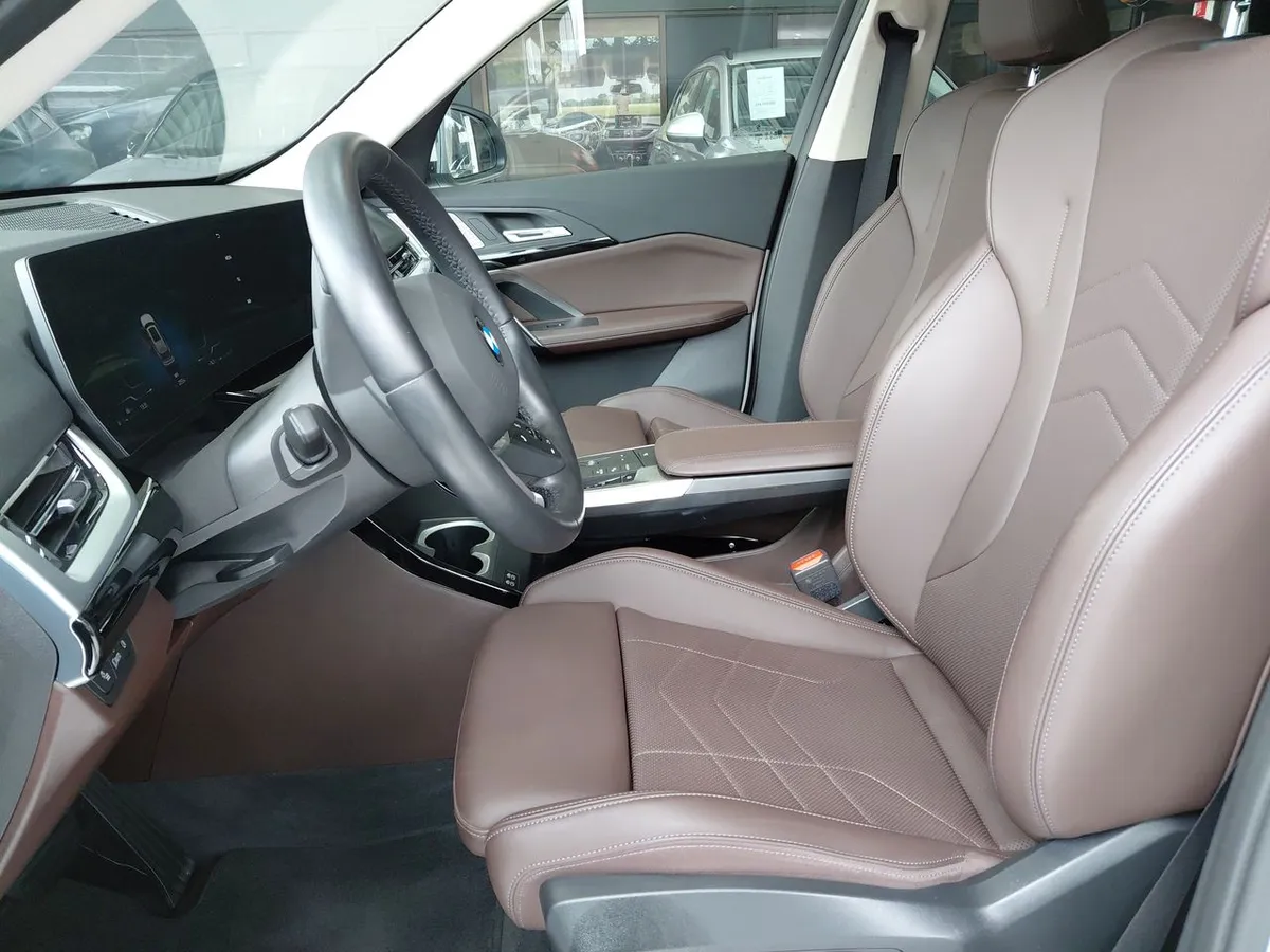 BMW X1 1.5t 18i Dynamic S-Drive 4x2 At 5p año 2025