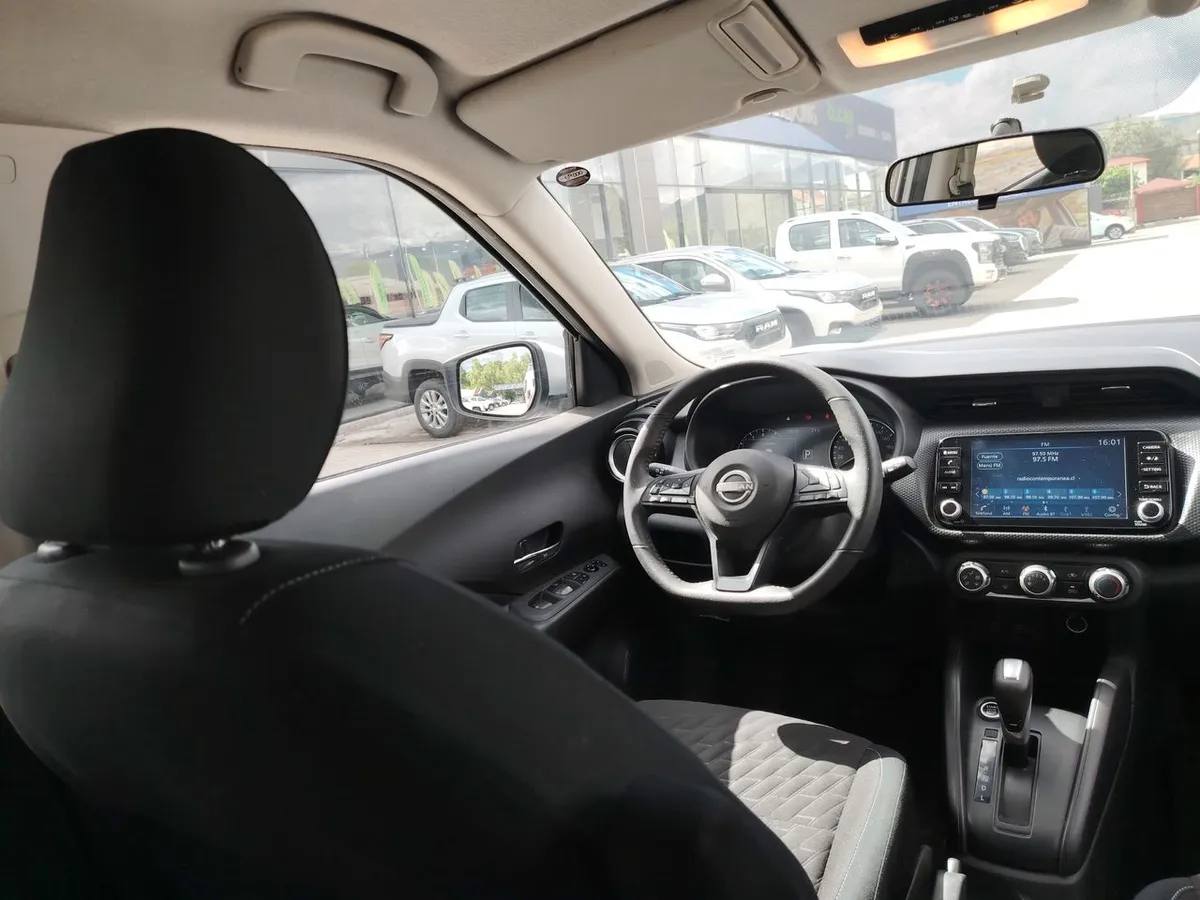 Nissan Kicks 1.6 Advance 4x2 Cvt At 5p año 2025