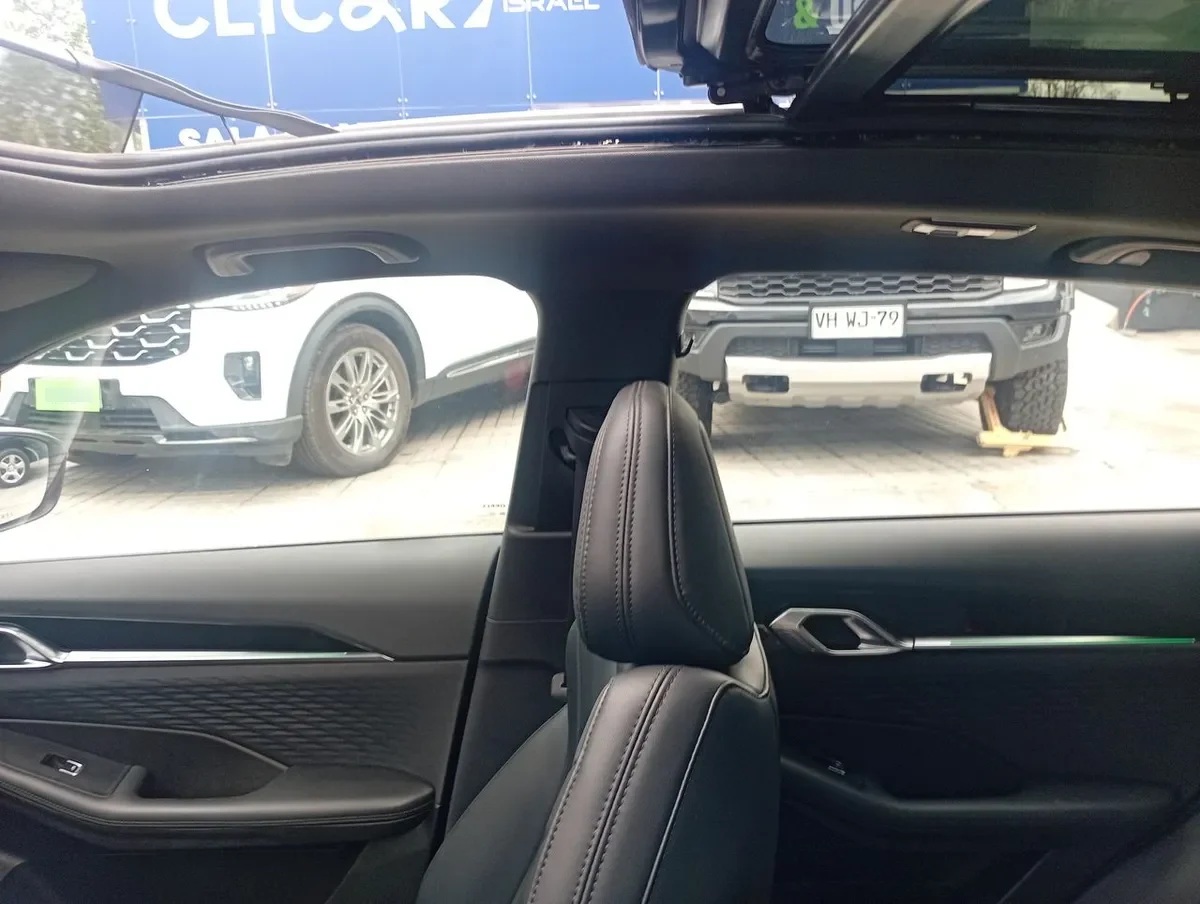 Geely Coolray 1.5 Gf Sport 4x2 At 5p año 2026