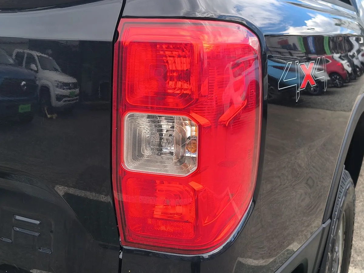 Ford Ranger 2.0 Xl Diesel 4x4 Dob. Cab. Mt 4p año 2025