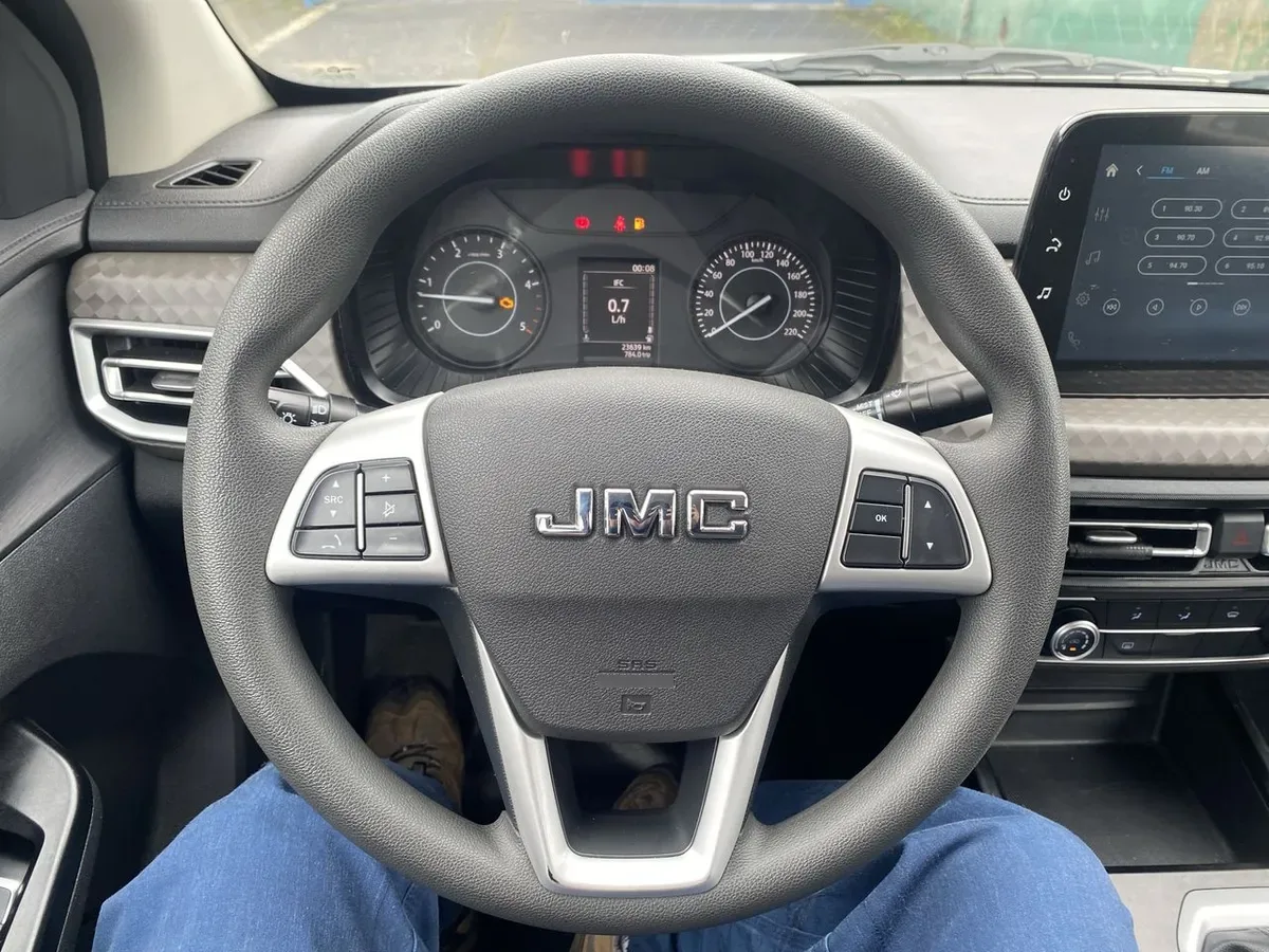 JMC Vigus 2.5 Work Diesel 4x2 Euro6c Mt 4p año 2025