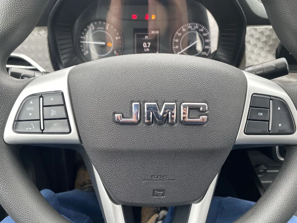 JMC Vigus 2.5 Work Diesel 4x2 Euro6c Mt 4p año 2025