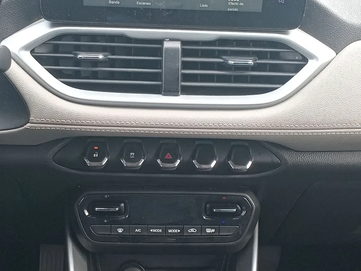 Chevrolet Groove 1.5 Ltz 4x2 Mt 5p año 2023
