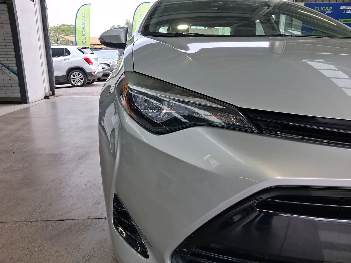 Toyota Corolla 1.8 Gl 4x2 Mt 4p año 2017
